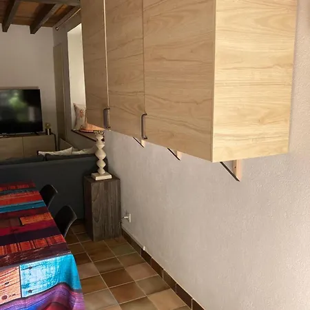 Maison 2 Avec Cour Interieure *