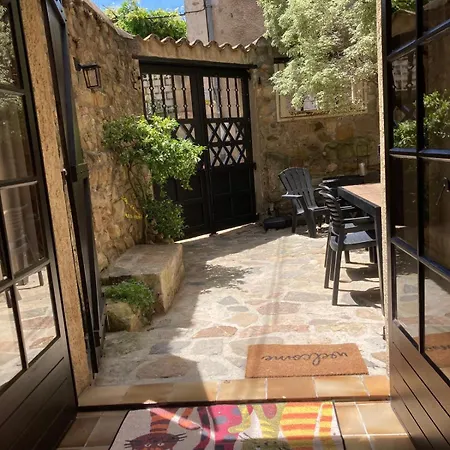 Maison 2 Avec Cour Interieure 度假居