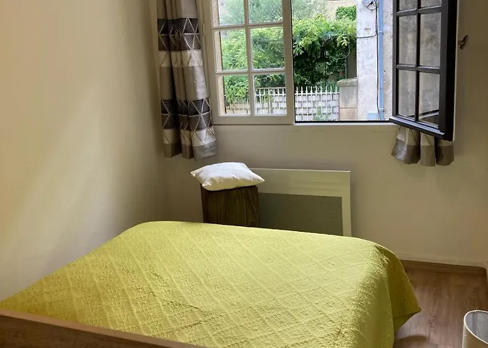 Дом отдыха Maison 2 Avec Cour Interieure *